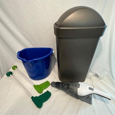 Black & Decker Handheld Vacuum Cleaner, Critter Catchers & More (GB-KL)