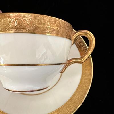 Buckingham â€˜Mintonâ€™ Fine Bone China Five Place Setting (DR-KL)