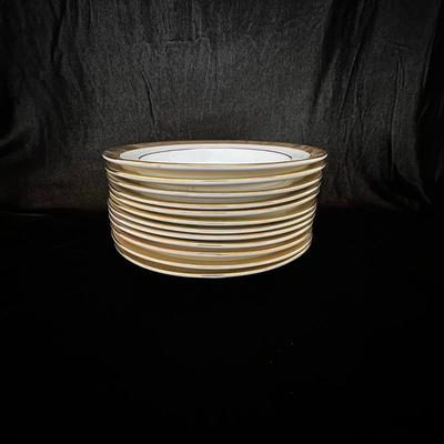 Buckingham â€˜Mintonâ€™ Fine Bone China Five Place Setting (DR-KL)