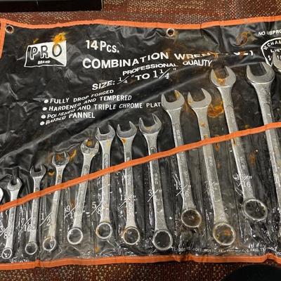 Wrench & pliers kit