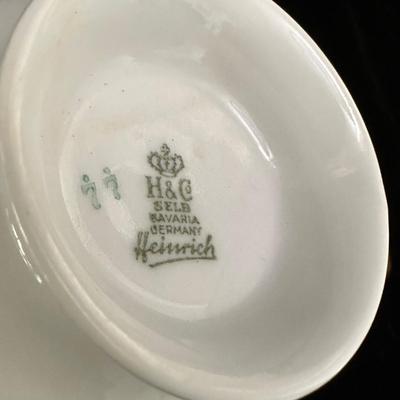 Wittlesbach China Set Plus H & Co. Bavaria  (DR-KL)