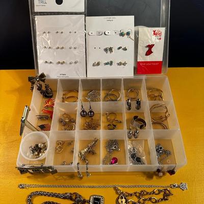 Pins, earrings, bracelets and necklaces!