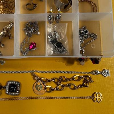 Pins, earrings, bracelets and necklaces!