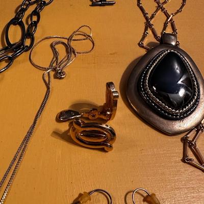 Necklaces, earrings and other items!