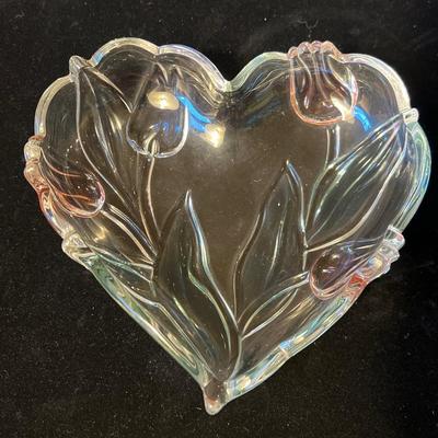MIKASA tulip heart shaped dish bowl