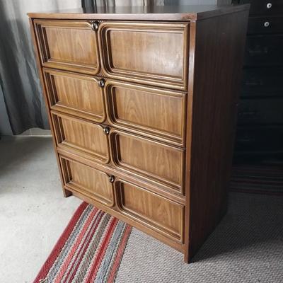 WOODEN FOUR LARGE DRAWER CHEST OF DRAWERS