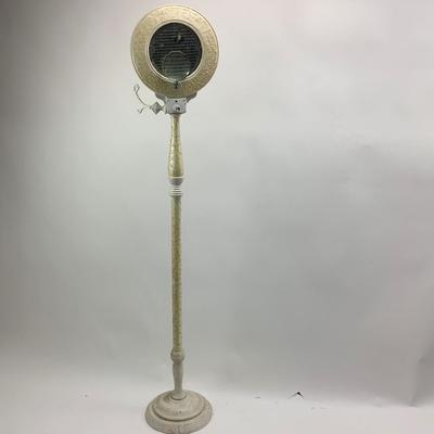 824 Artisan Made Looking Glass Hat Rack