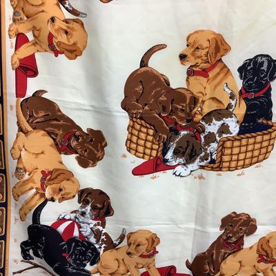 829 Scarf with Puppies Labrador Golden Retrievers