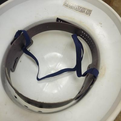 Leviâ€™s Jean Jacket & Two Pairs of Pointer Overalls (BO-MG)