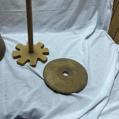 Antique Primitive Large Old Banded Wood Slat Butter Milk Churn With Dasher & Lid (BO-MG)