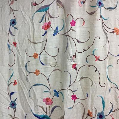 837 Antique Piano Manton Shawl Hot Pink Large Floral Design