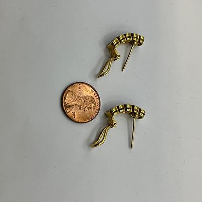 Lot 796 14k Yellow Gold Green Topaz Omega Clip-On Pierced Earrings