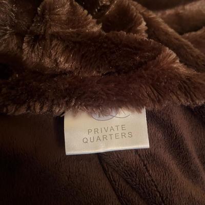 Selection of Throw Blankets (BR1-MG)