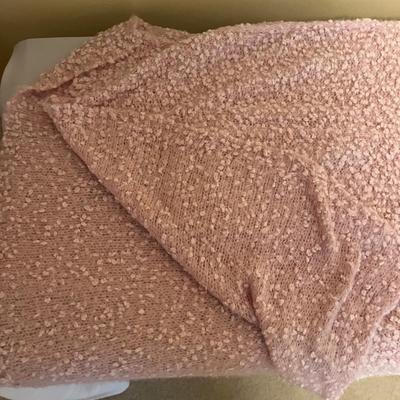 Selection of Throw Blankets (BR1-MG)