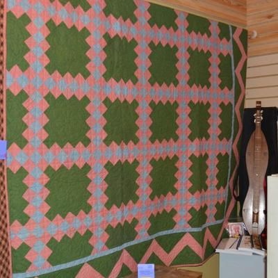 Large Hand Quilted Vintage Pink & Green Triple Irish Chain Quilt 96"x96"