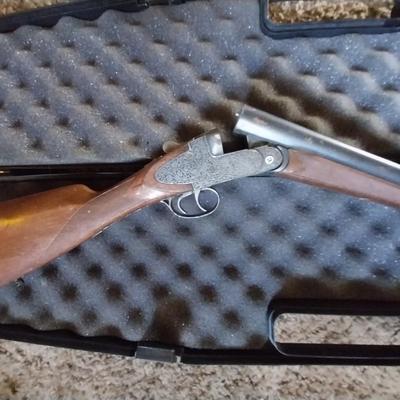 WOODEN GUN CABINET WITH GLASS FRONT