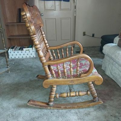 VINTAGE WOODEN ROCKER