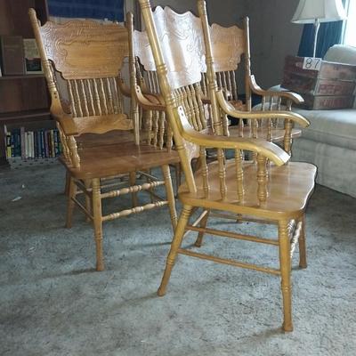 FIVE OAK WOODEN CHAIRS