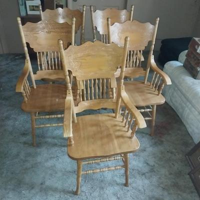 FIVE OAK WOODEN CHAIRS