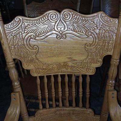 FIVE OAK WOODEN CHAIRS