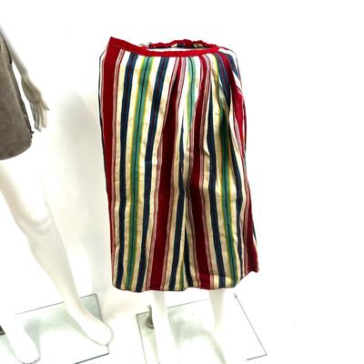 820 Vintage German Bavarian Tradition Shorts/Skirt / Hat