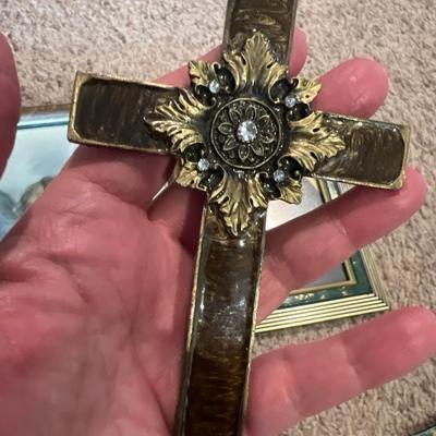 Christian Catholic cross Angel