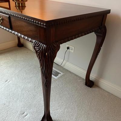 IRISH GEORGIAN STYLE MAHOGANY DESK, LIBRARY TABLE