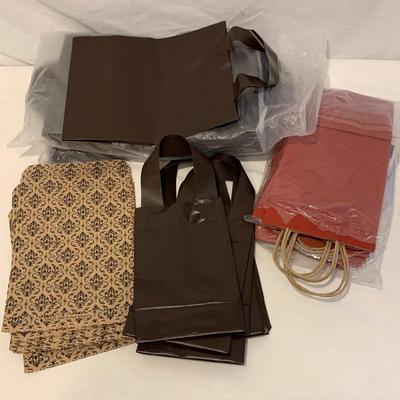 Display Holders, Boxes, Shipping, & More Items for an Entrepreneur (LR-HS)