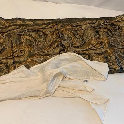 Elegant Silk and Cashmere Scarves by Dana Buchman, Oscar de la Renta, & More (DR-HS)
