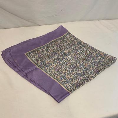 Elegant Silk and Cashmere Scarves by Dana Buchman, Oscar de la Renta, & More (DR-HS)