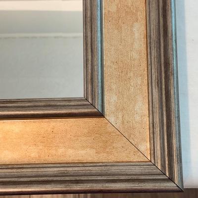 Hillsdale Ornate Stool with Mirror & Clock (LR-HS)