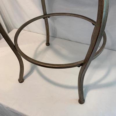 Hillsdale Ornate Stool with Mirror & Clock (LR-HS)