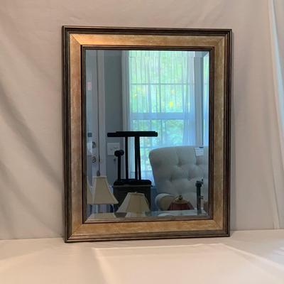 Hillsdale Ornate Stool with Mirror & Clock (LR-HS)