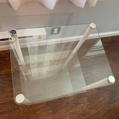 Metal Rack & Glass Shelf with Velvet Hangers (M-HS)