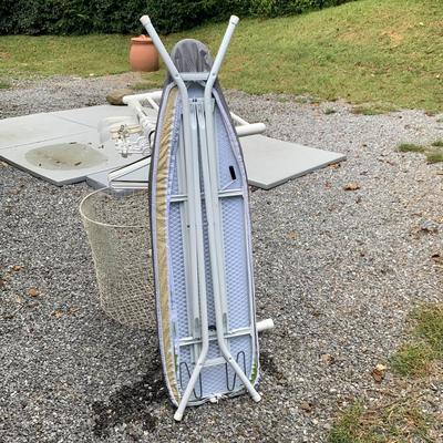 Black & Decker Iron, Drying Rack, Hampers, Hangers, & More (O-HS)