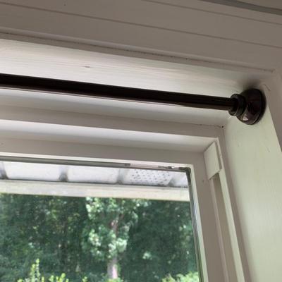 Set of Sheer Curtains & Tension Rods (LR-HS)