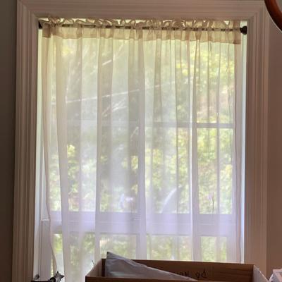 Set of Sheer Curtains & Tension Rods (LR-HS)