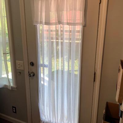 Set of Sheer Curtains & Tension Rods (LR-HS)