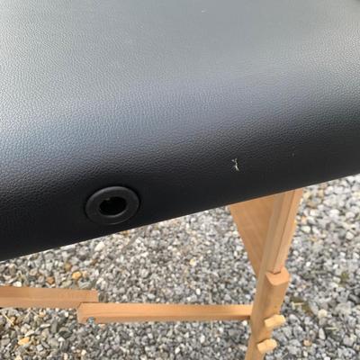 Costway Portable Massage table with Carrying Case (FP-HS)