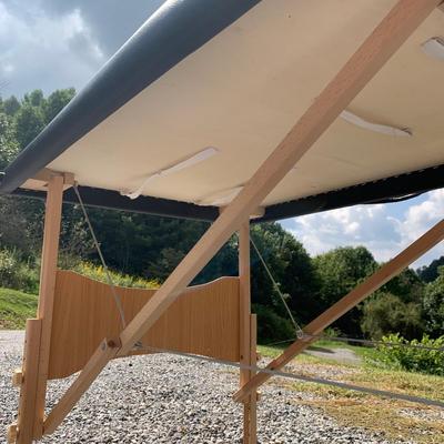 Costway Portable Massage table with Carrying Case (FP-HS)