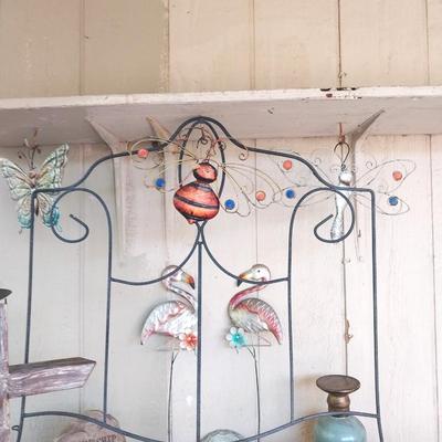 YARD ART