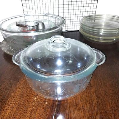 GLASS BAKING DISH WITH LIDS - PIE PLATES-MIXING BOWLS-PYREX MEASURING CUP