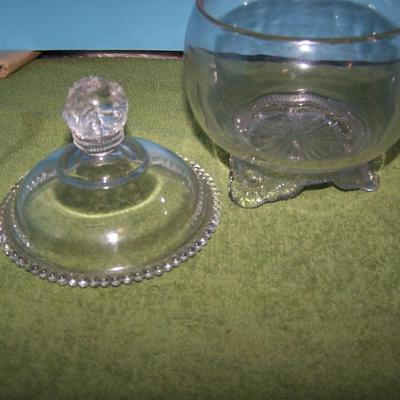LOT 72  PRETTY VINTAGE CRYSTAL GLASS PIECES