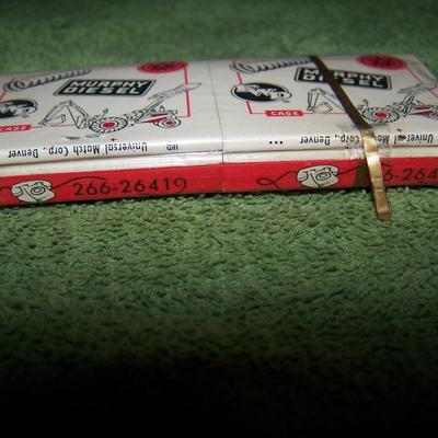 LOT 73  GREAT VINTAGE SMOKING ITEMS ADVERTISING MATCHES