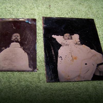 LOT 85 ADORABLE VINTAGE TIN TYPES  BABIES/TODDLERS