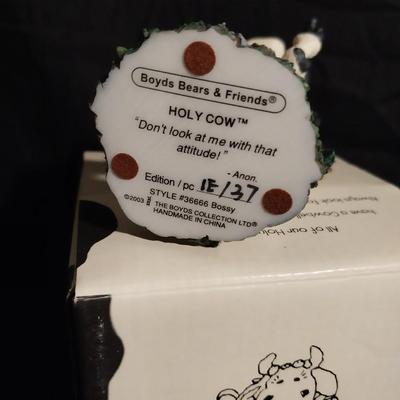 CHEEKIE COW FIGURINES
