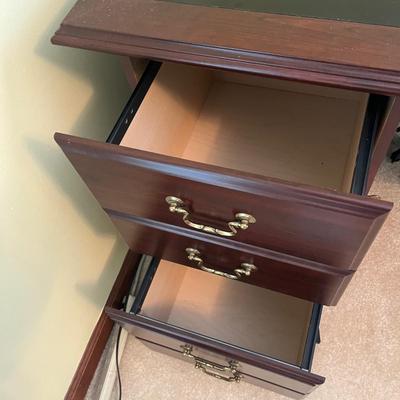 Office Desk with Lockable File Drawers (O-MG)
