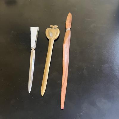 Elegant Desk Accessories: Ott-Lite Desk Lamp, Mother of Pearl Office Tools, & More (O-MG)