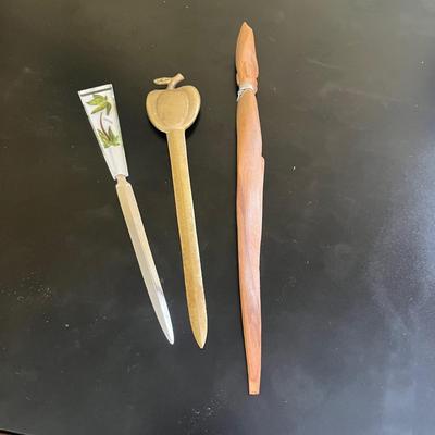 Elegant Desk Accessories: Ott-Lite Desk Lamp, Mother of Pearl Office Tools, & More (O-MG)