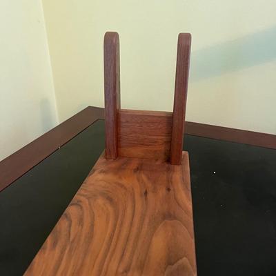 Elegant Desk Accessories: Ott-Lite Desk Lamp, Mother of Pearl Office Tools, & More (O-MG)